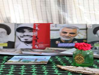 برگزاری نمایشگاه عکس شناخت شهدای دانشجو و شهدای ورزشکار در دانشکده علوم قرآنی کرمانشاه